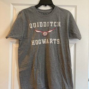 ♥3 for $15♥ Hogwarts Quidditch T Shirt unisex small fr Universal Studios Orlando